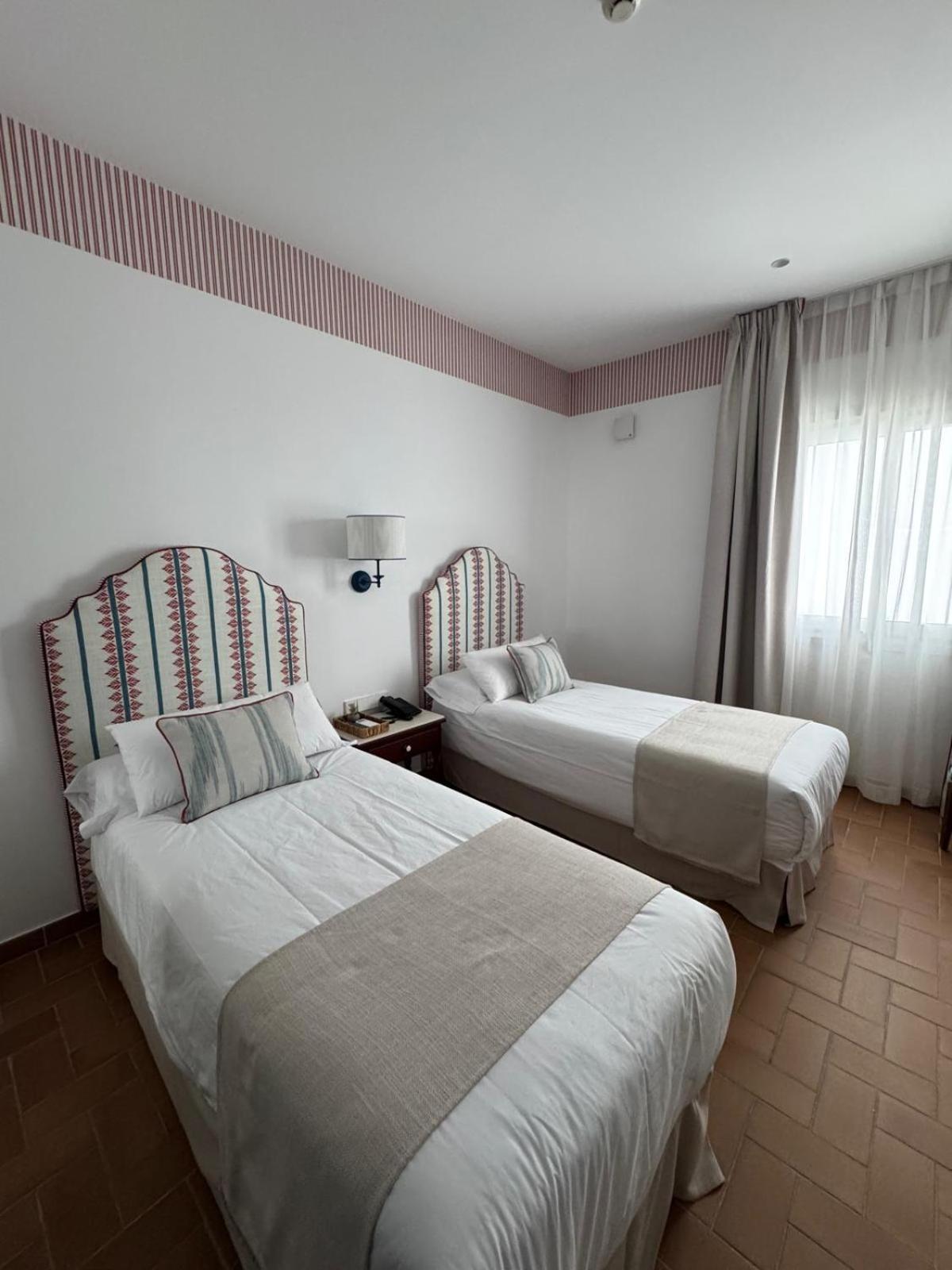 Hotel Toruno Del Rocio El Rocío Eksteriør billede